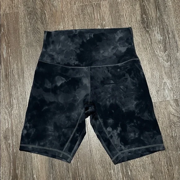 EUC Lululemon Diamond Dye Pitch Grey Graphite Grey Set. Size Top 8/Bottom 6 - Picture 5 of 11